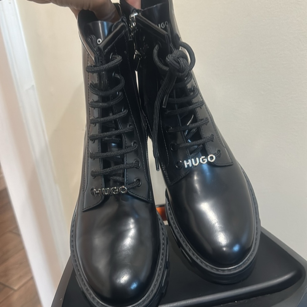🖤HUGO AXEL Lace-up ankle boots - Picture 1 of 16